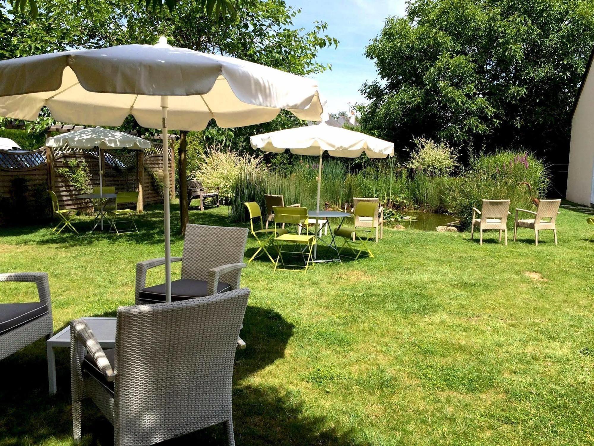Logis Auberge Bienvenue Doué-la-Fontaine Kültér fotó